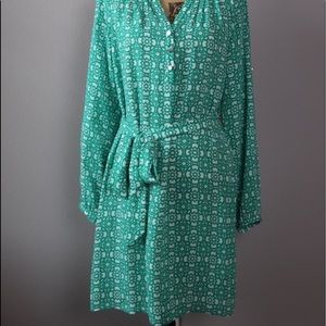 Banana Republic green and white patterned dress